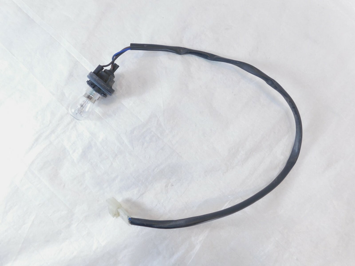 Yamaha Majesty 400 YP400 OEM Front Left Turn Signal Indicator Light Bulb Harness - C3 Cycle