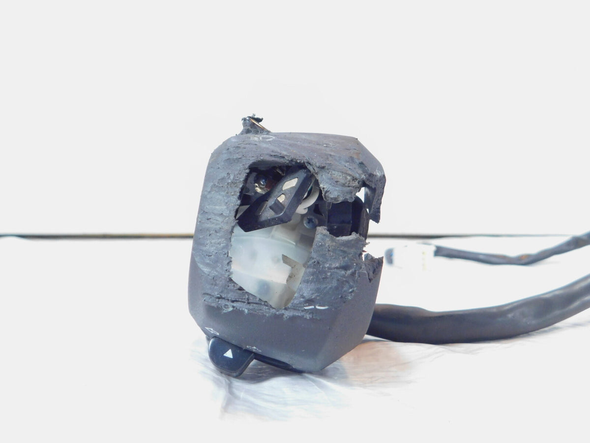 Moto Guzzi Special 750 850 V7 III Front Left Hand Handlebar Indicator Switches - C3 Cycle