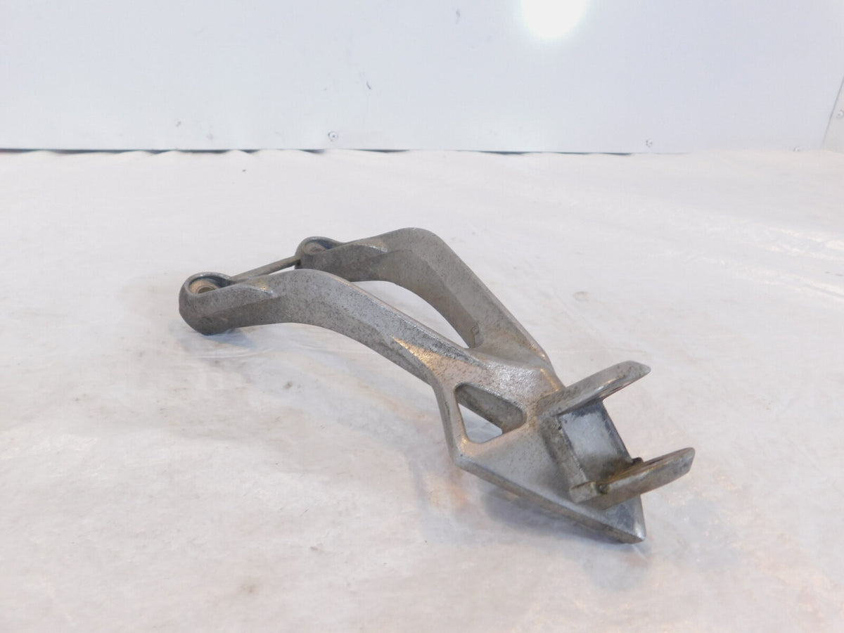 Kawasaki Ninja ZX6R ZX636 & ZX6RR ZX600 Right Rear Foot Rest Peg Bracket Mount - C3 Cycle