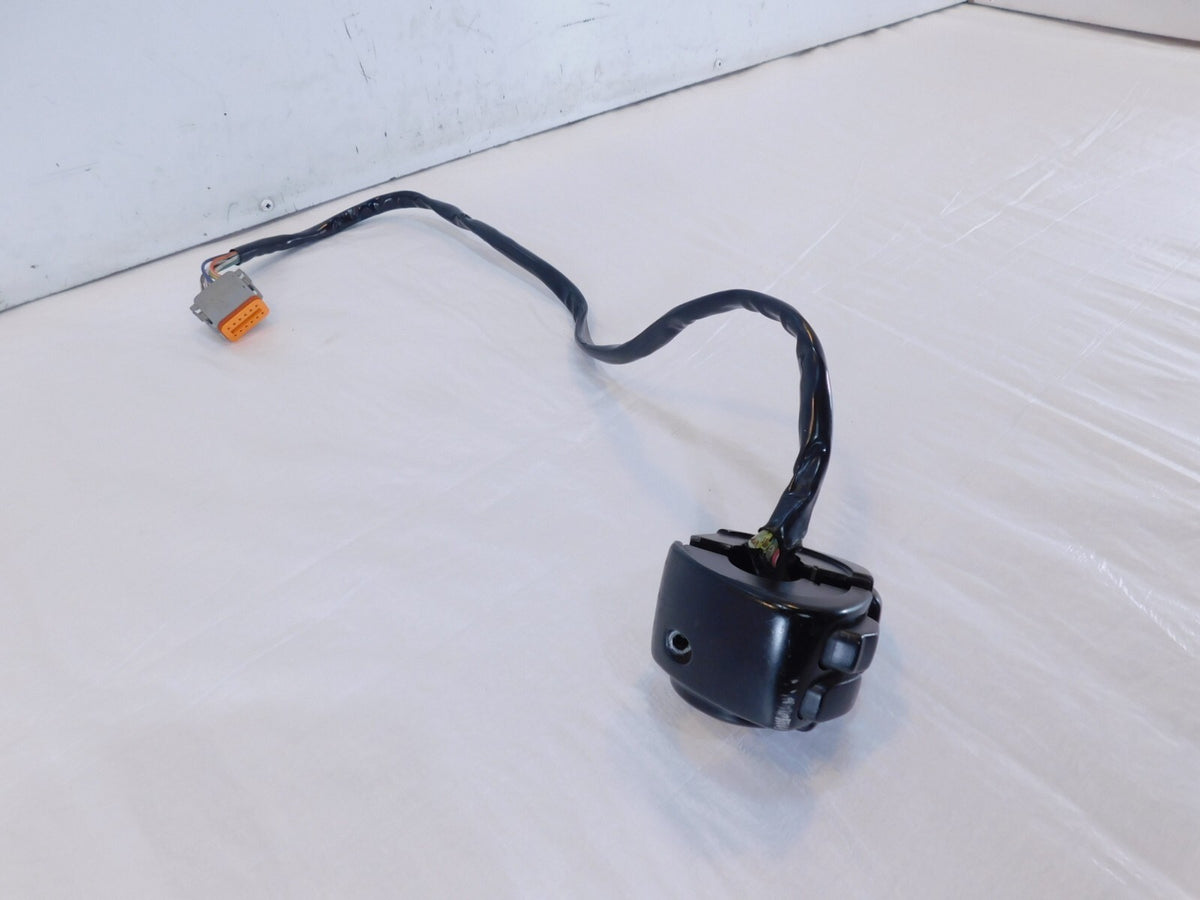 Harley Electra Glide Left Handlebar Engine Start Kill Switches w/ Radio Volume - C3 Cycle