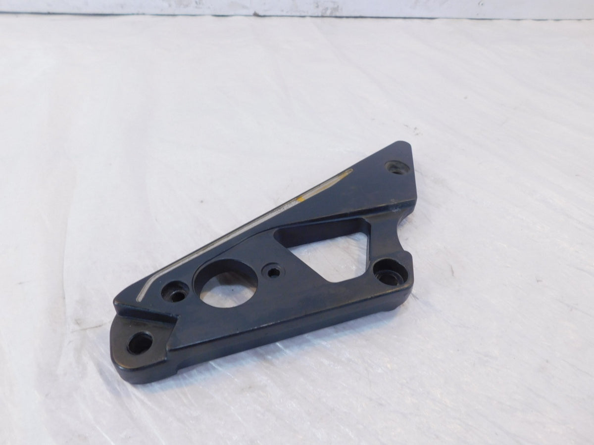 1983 83 Yamaha XJ750 Maxim 750 Rear Left Passenger Foot Peg Mount Bracket - C3 Cycle