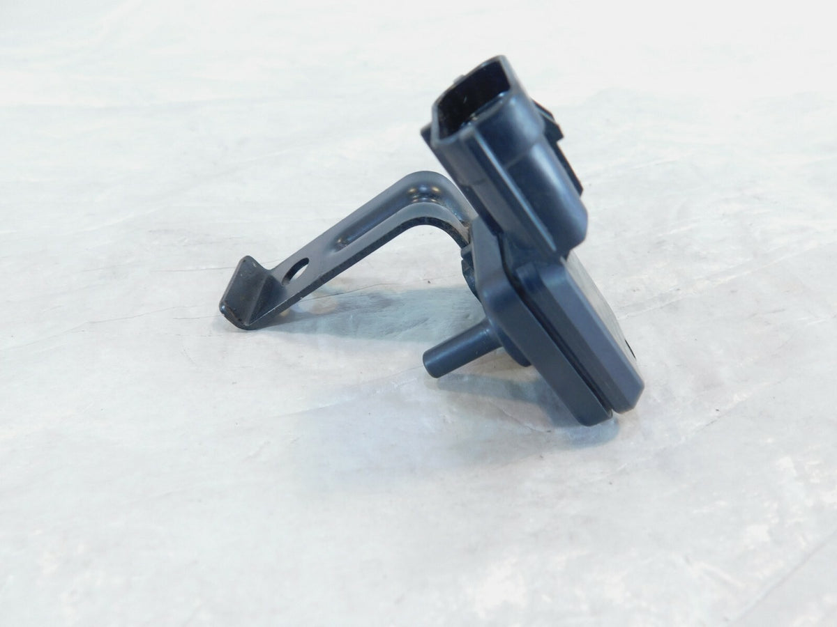 Kawasaki Ninja ZX-6R 10R 14R 650R Vulcan 900 1500 1600 Air Flow Pressure Sensor - C3 Cycle