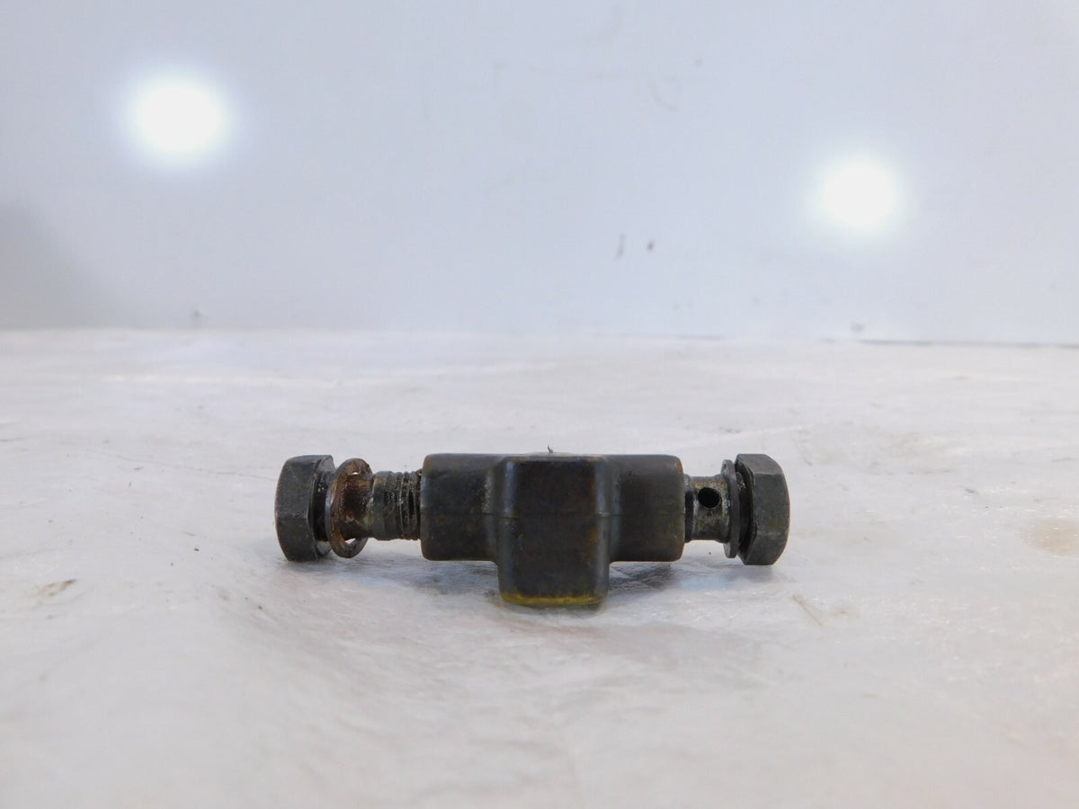 2000 00 Victory Standard V92 Cruiser Rear Brake Caliper Hose Line Pipe Splitter