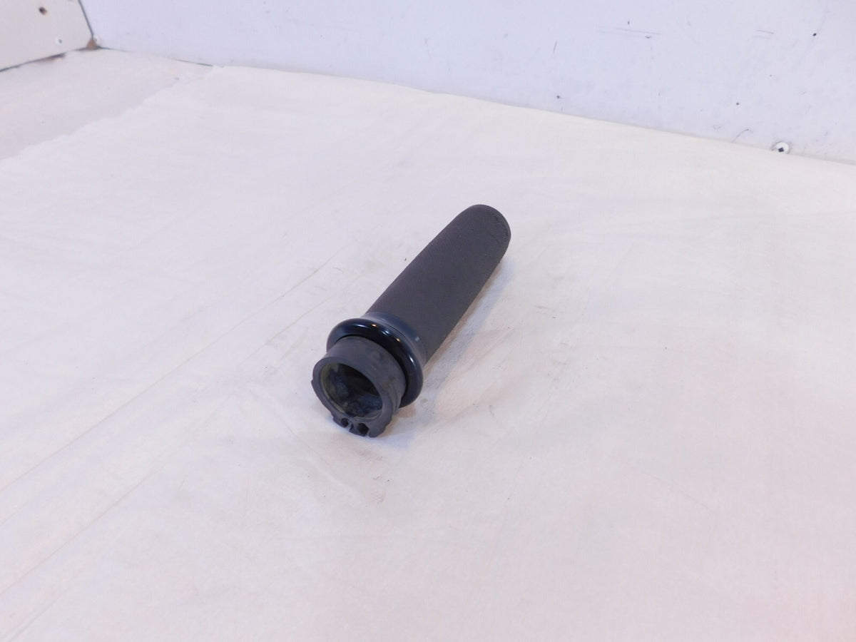 Harley Davidson Touring Dyna Sportster & Softail Black Right Handlebar Grip - C3 Cycle