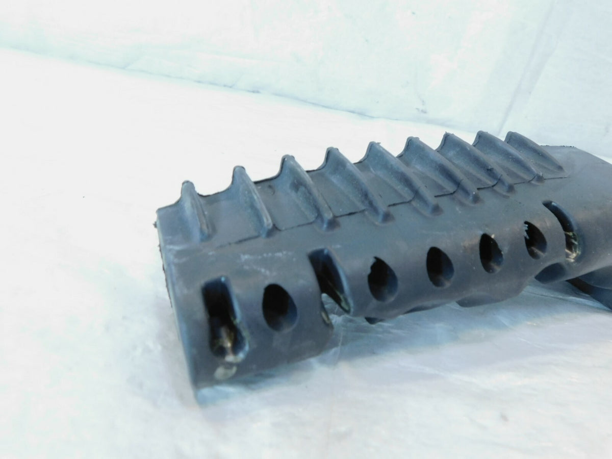 Kawasaki Vulcan 1600 VN1600 Classic Nomad Rear Cylinder Head Cover Damper Spacer - C3 Cycle