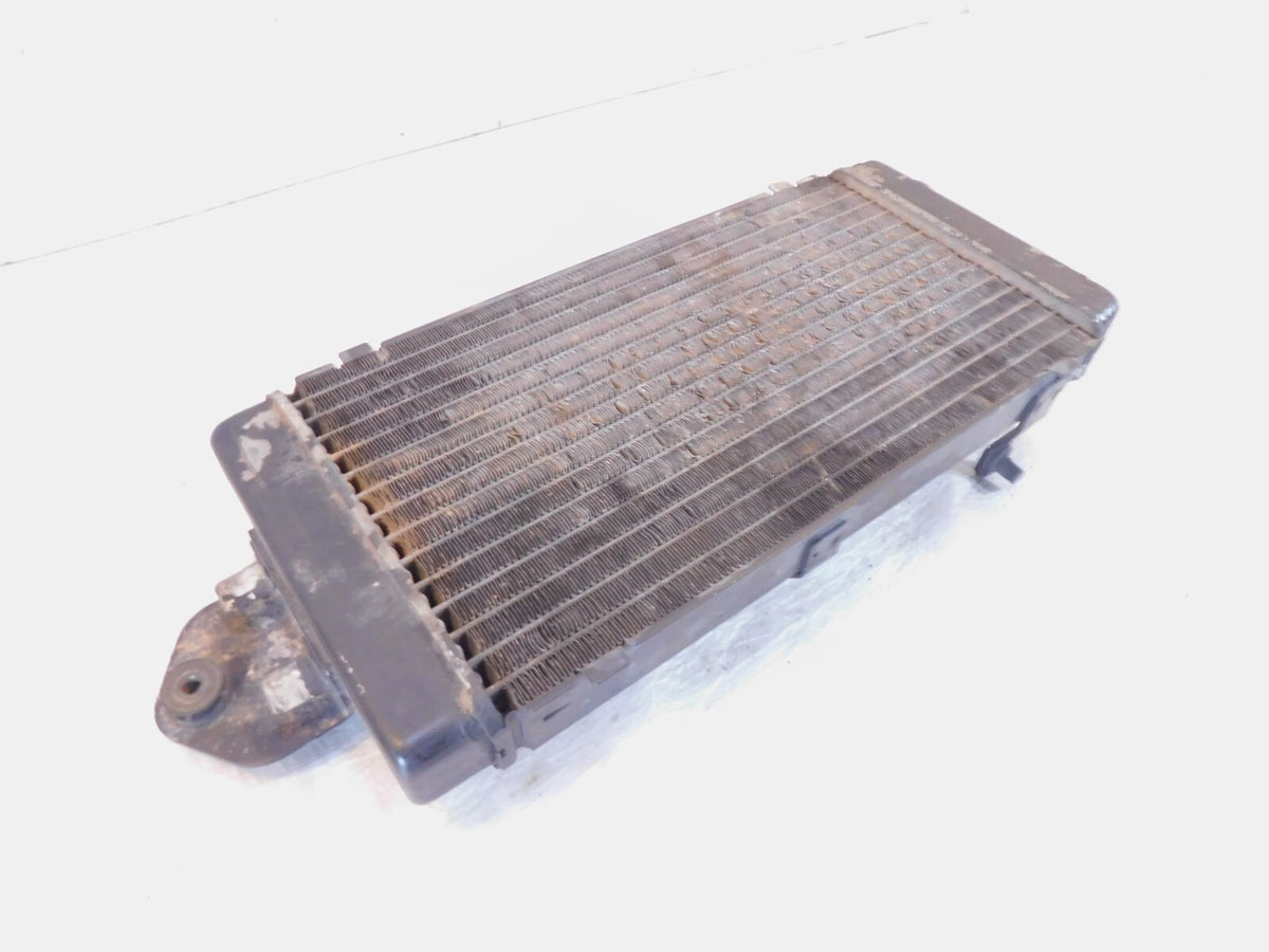 Honda VT1100 VT1100C Shadow 1100 ACE Spirit Sabre Front Engine Coolant Radiator