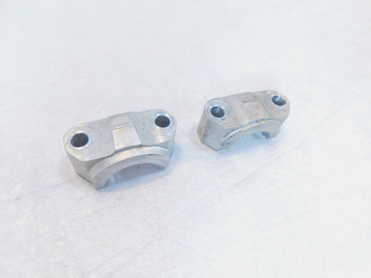 1999-2001 Triumph Sprint ST 955 Engine Motor Crankshaft Bearing Holder Clamps - C3 Cycle