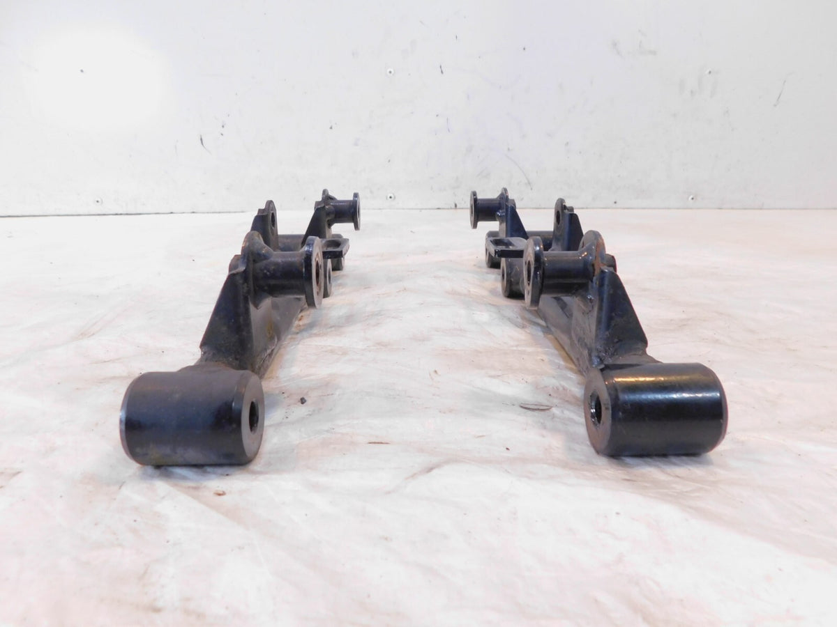 2000-2004 Kawasaki Vulcan 1500 VN1500 Nomad Fi Left/Right Upper Saddlebag Mounts - C3 Cycle