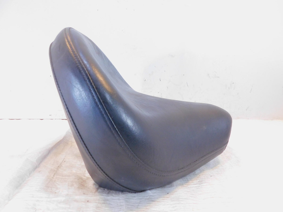 Yamaha V-Star 1100 XVS1100 Classic Silverado Black Main Rider Driver Seat Saddle
