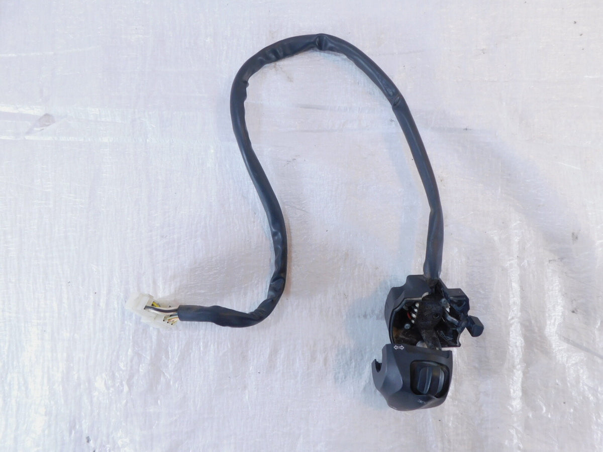 Aprilia Shiver 750 SL750 Dorsoduro SMV750 Left Handlebar Headlight Horn Switches - C3 Cycle