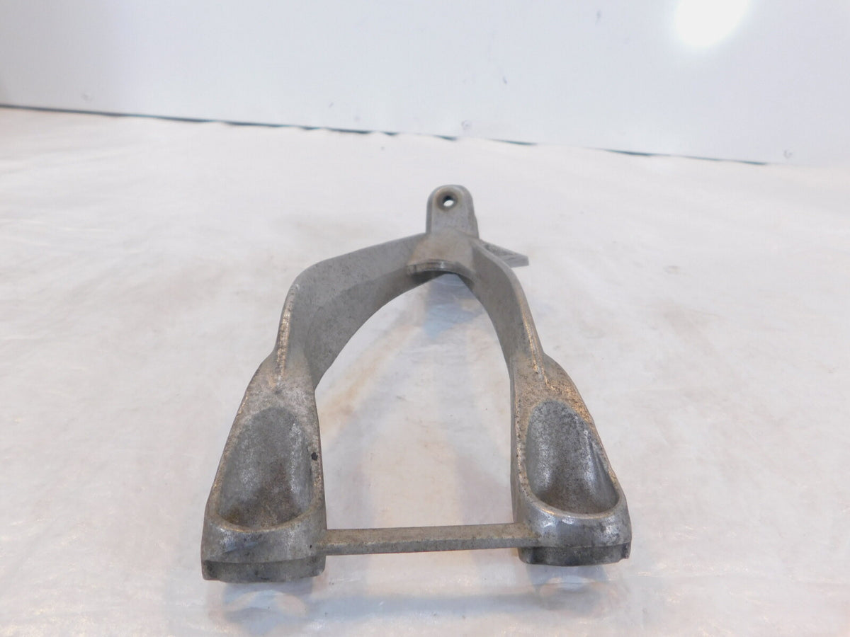 Kawasaki Ninja ZX6R ZX636 & ZX6RR ZX600 Right Rear Foot Rest Peg Bracket Mount - C3 Cycle