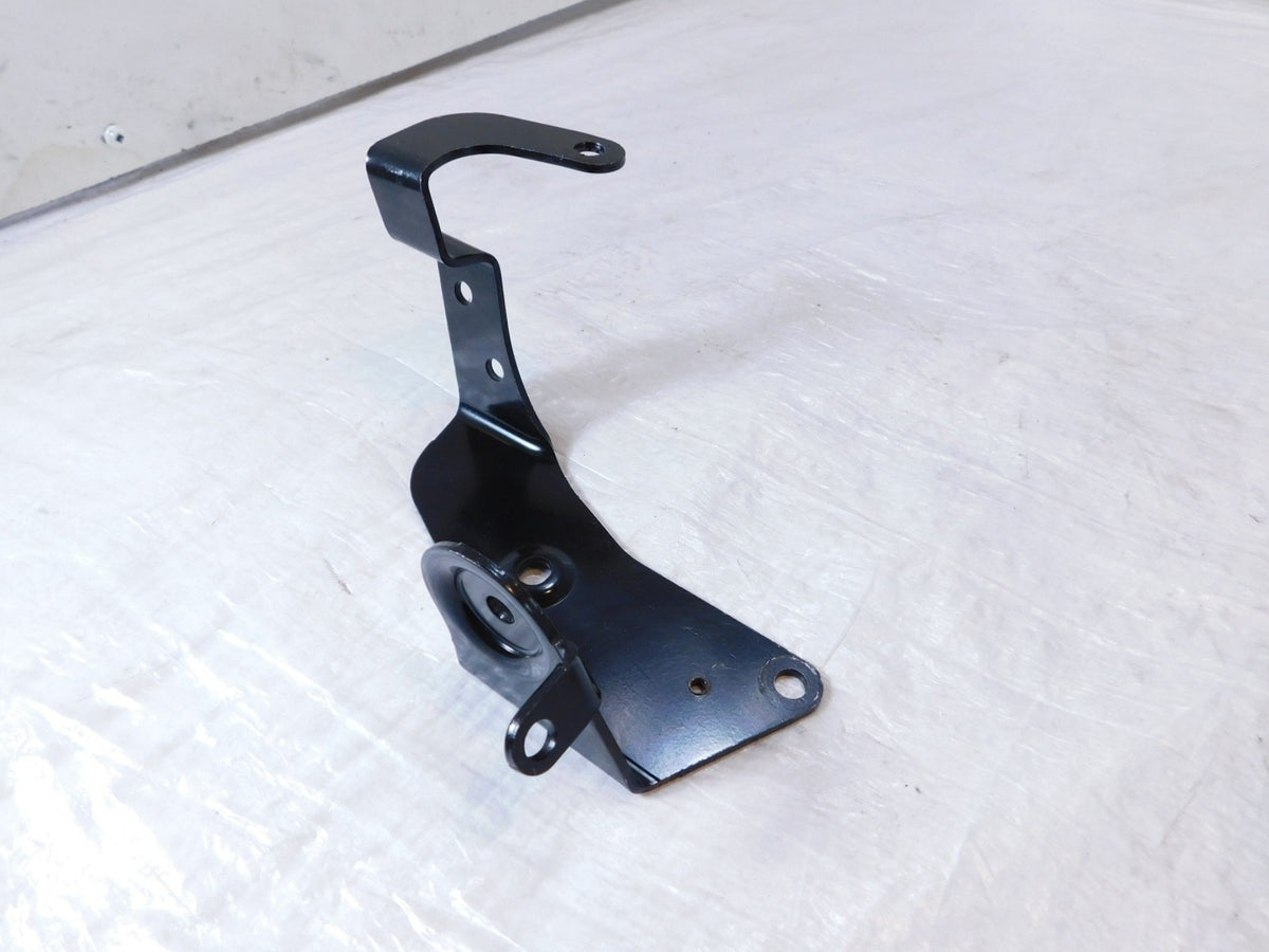 Harley Davidson Softail Heritage Classic & Slim Front Brake Line Mount Bracket - C3 Cycle