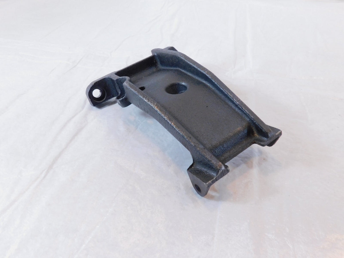 Yamaha Royal Star Tour Deluxe & Venture Front Left Footboard Footrest Bracket - C3 Cycle