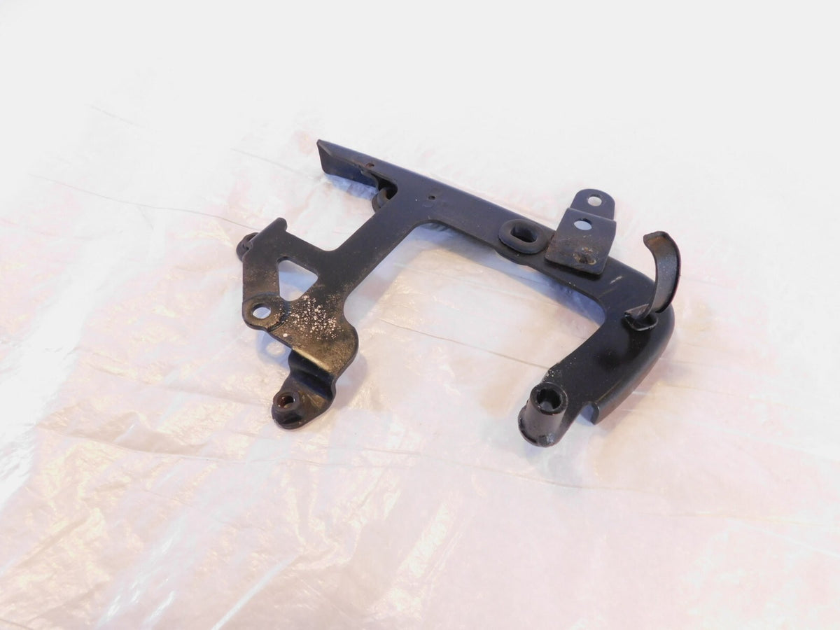 1994-2003 Honda VF750 VF750C Magna 750 Right Side Cover Fairing Mount Bracket
