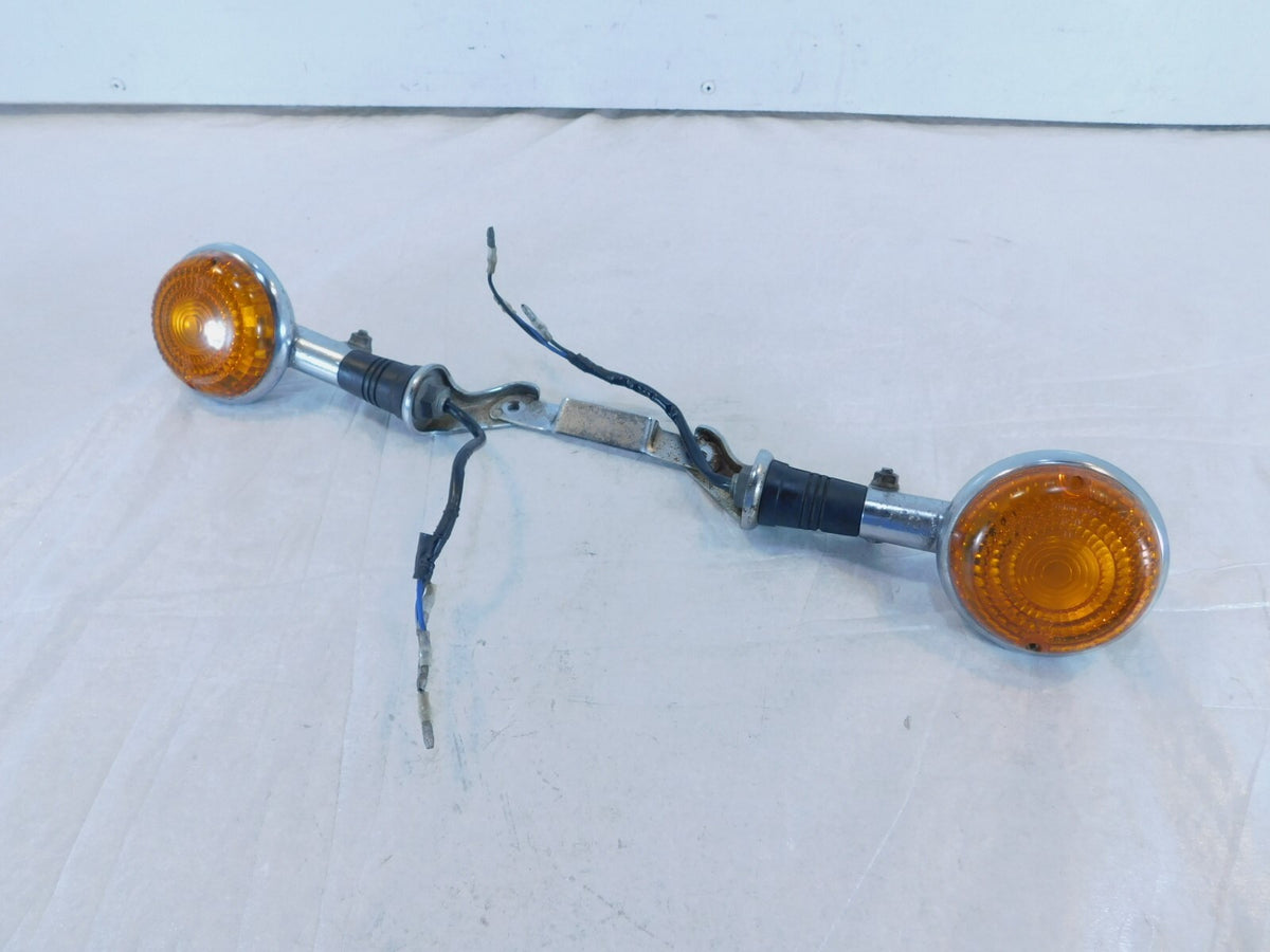 Yamaha Virago 700 750 1100 XV750 Front Turn Signal Indicators w/ Mount Bracket - C3 Cycle