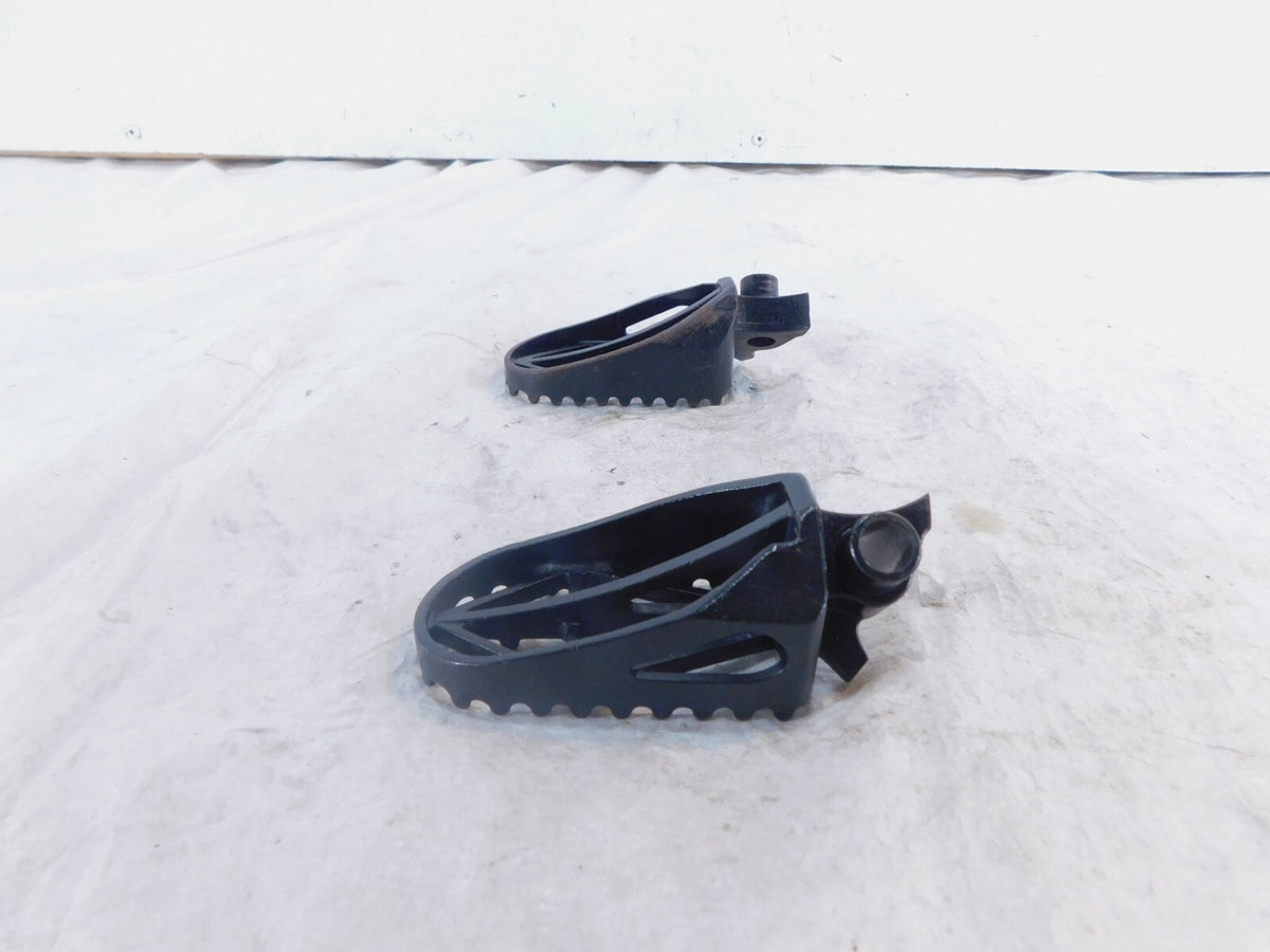 2014-2017 Aprilia Caponord 1200 & Rally Left/Right Front Rider Foot Rest Pegs - C3 Cycle
