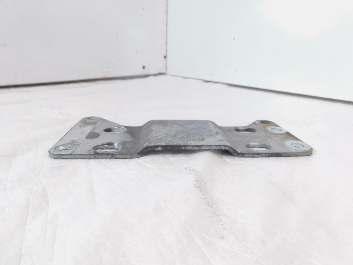 01 2001 02 2002 03 2003 Indian Gilroy Scout & Spirit Transmission Mount Bracket