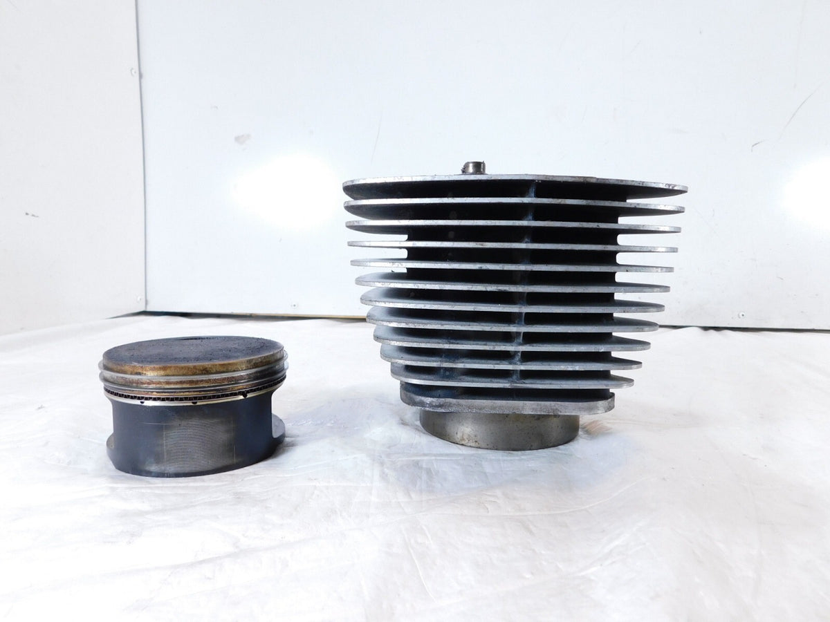 Harley Davidson Touring Dyna & Softail Twin Cam 88 Motor Piston & Black Cylinder - C3 Cycle