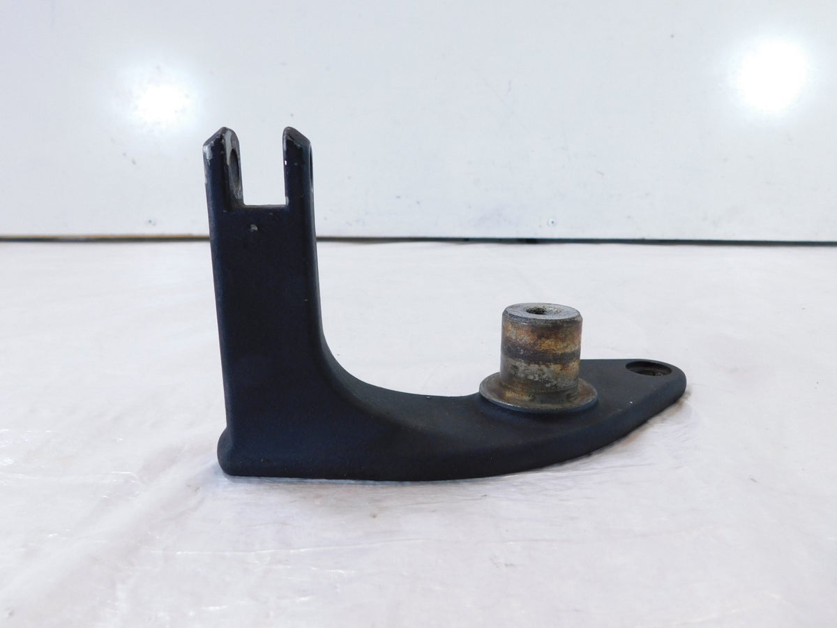 1993-2002 Harley Davidson Dyna Wide Glide Right Forward Controls Mount Bracket - C3 Cycle