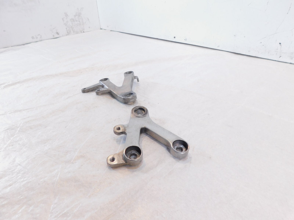 Honda CBR900RR CBR929RR FireBlade 900 929 Front Left/Right Footpeg Holder Mounts - C3 Cycle