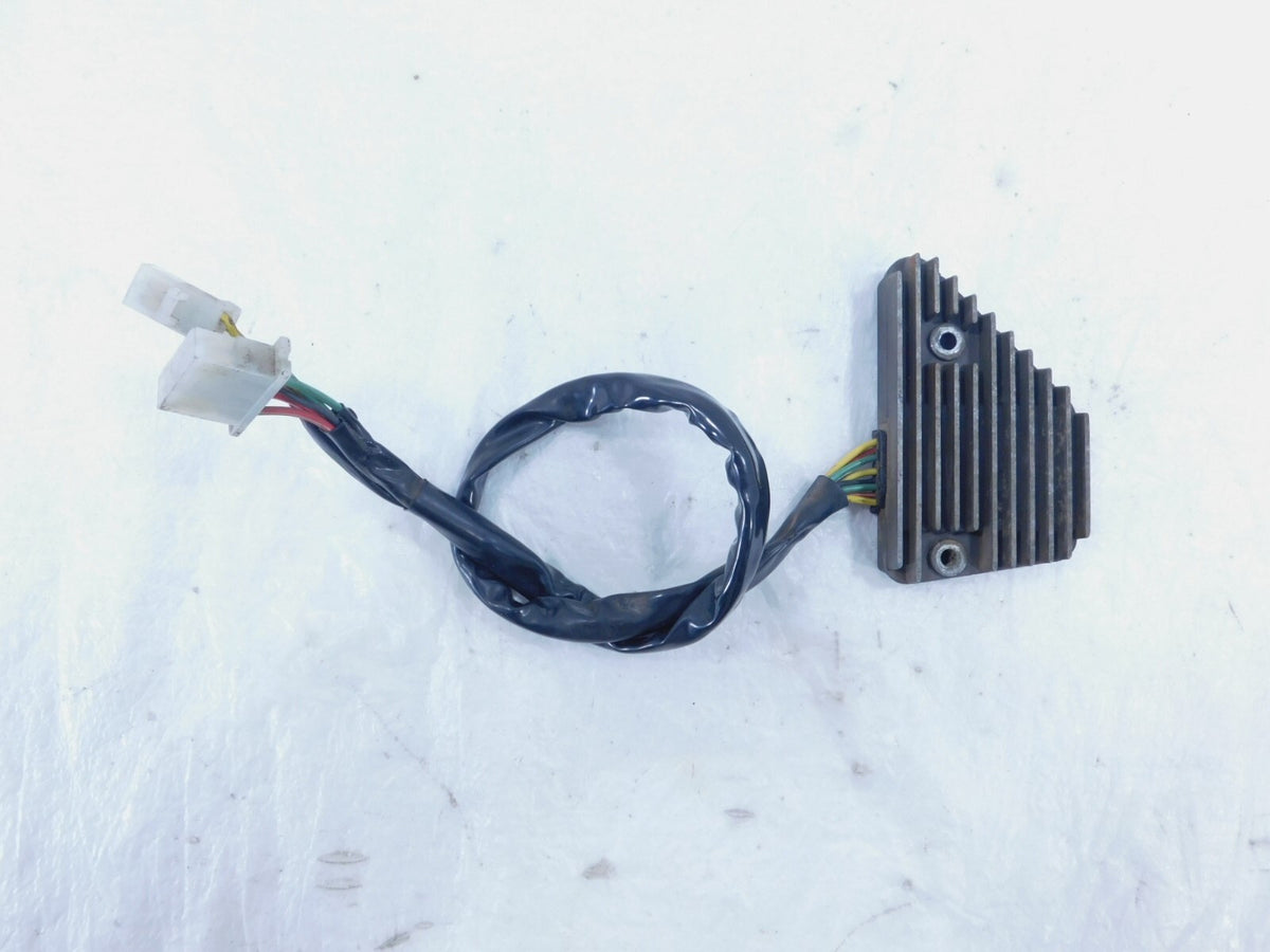 1984-1985 Honda VF500C Magna V30 500 Electrical Voltage Regulator Rectifier - C3 Cycle