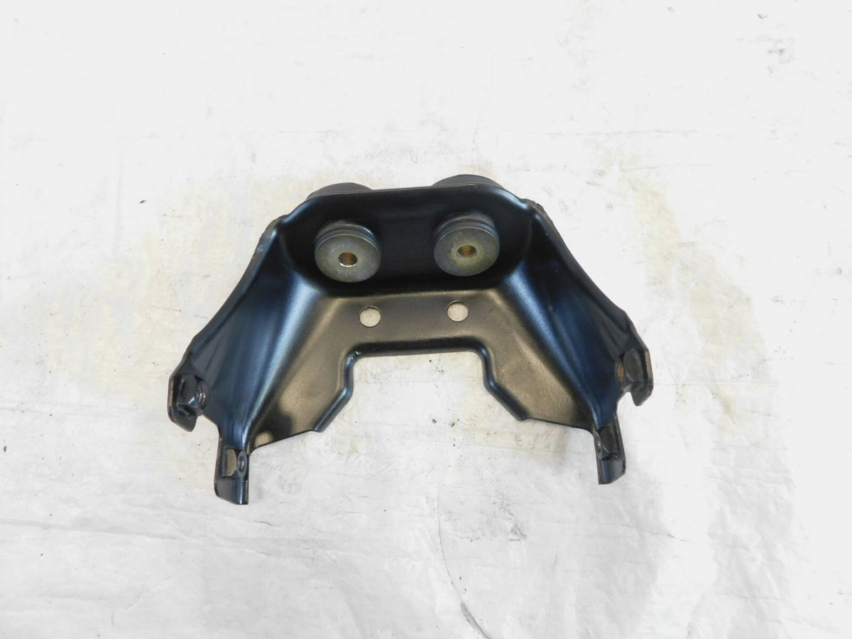Triumph Daytona Trident Sprint Trophy 900 1200 Gas Petrol Fuel Tank Bridge Mount - C3 Cycle