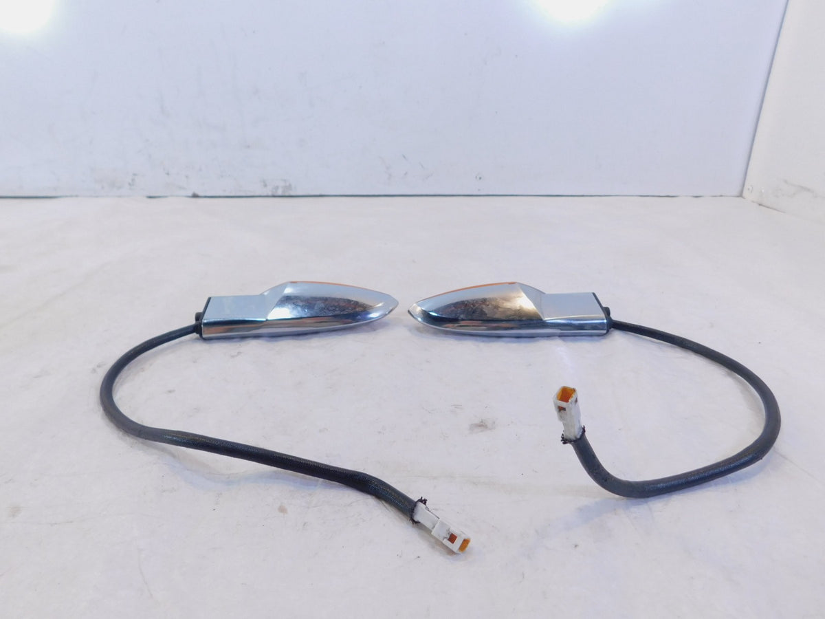Victory Cross Roads Cross Country & Magnum Chrome Turn Signal Indicator Light - C3 Cycle