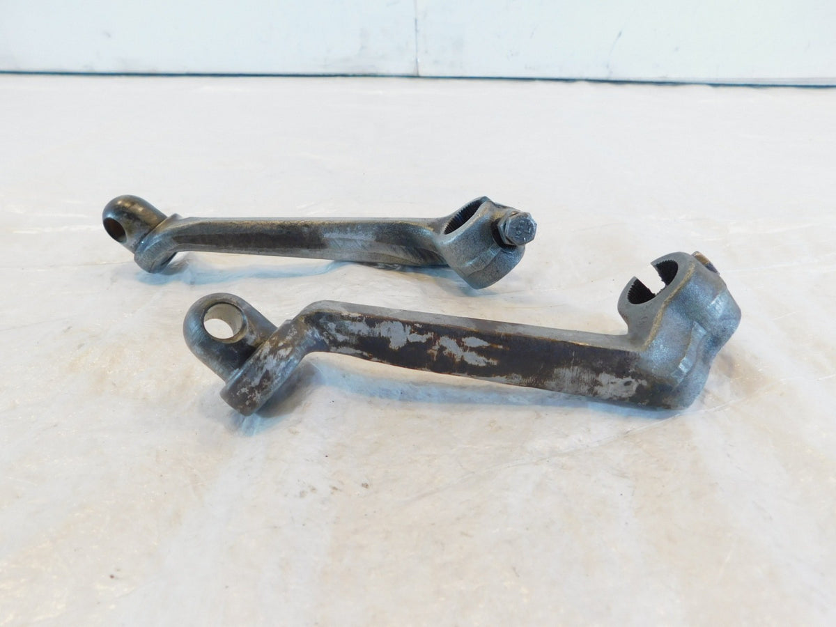 1971-1976 Harley Davidson Ironhead Sportster 1000 Pair Footpeg Footrest Brackets - C3 Cycle