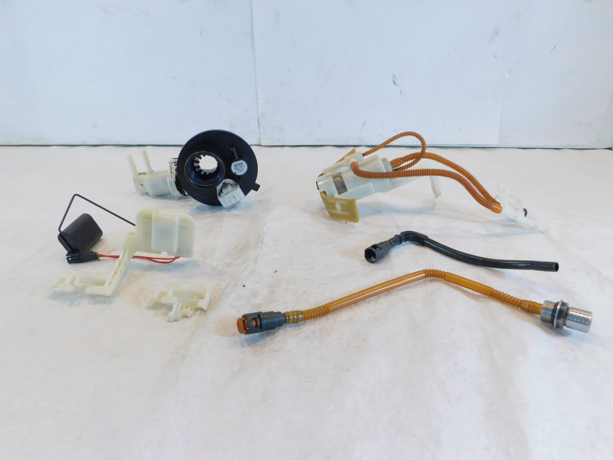 Harley Davidson Touring Road King Electra Glide Fuel Gas Petrol Tank Pump -Parts - C3 Cycle