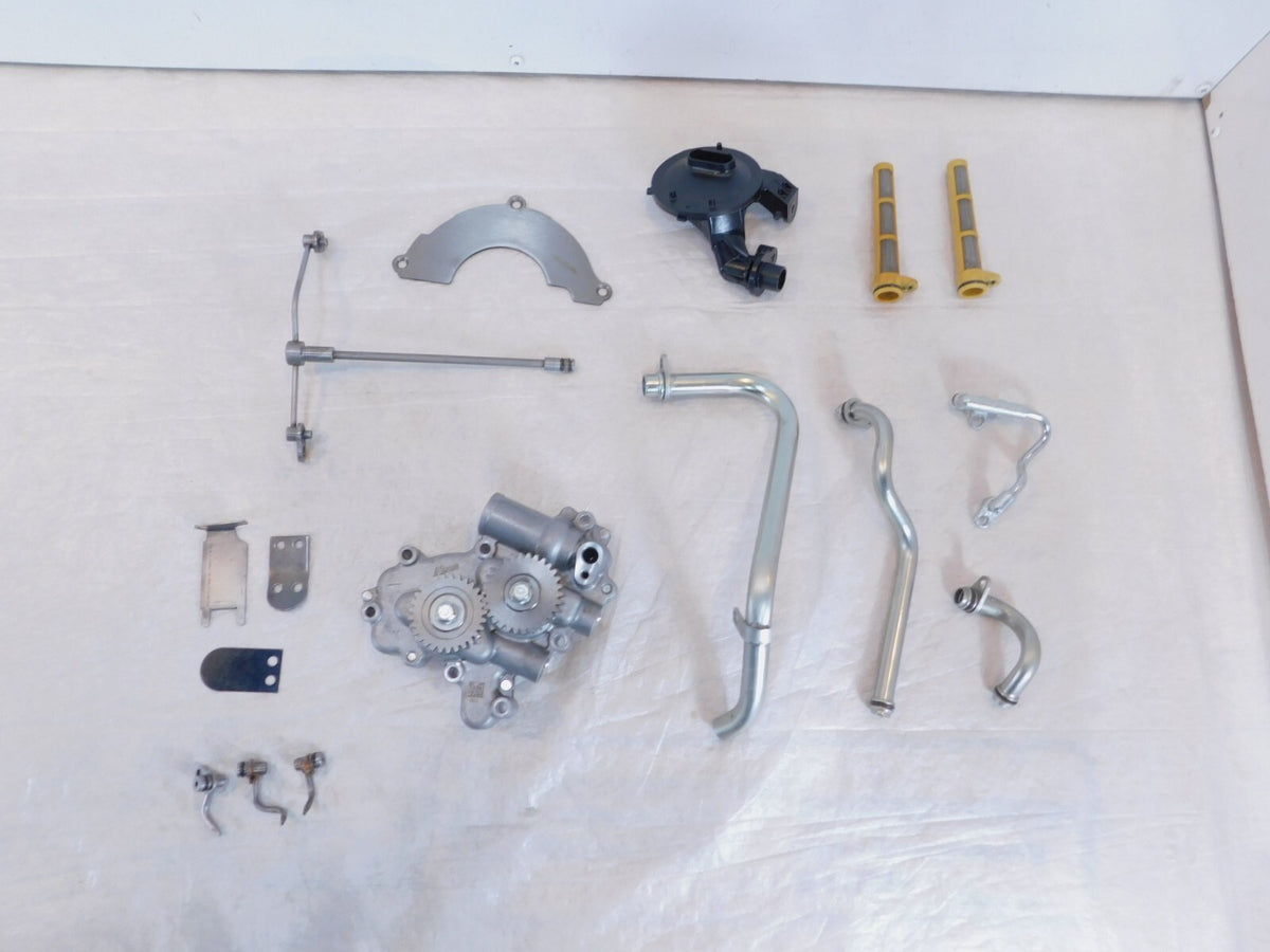 2020-2022 Indian Challenger Limited Dark Horse Engine Motor Oil Pump & Parts - C3 Cycle