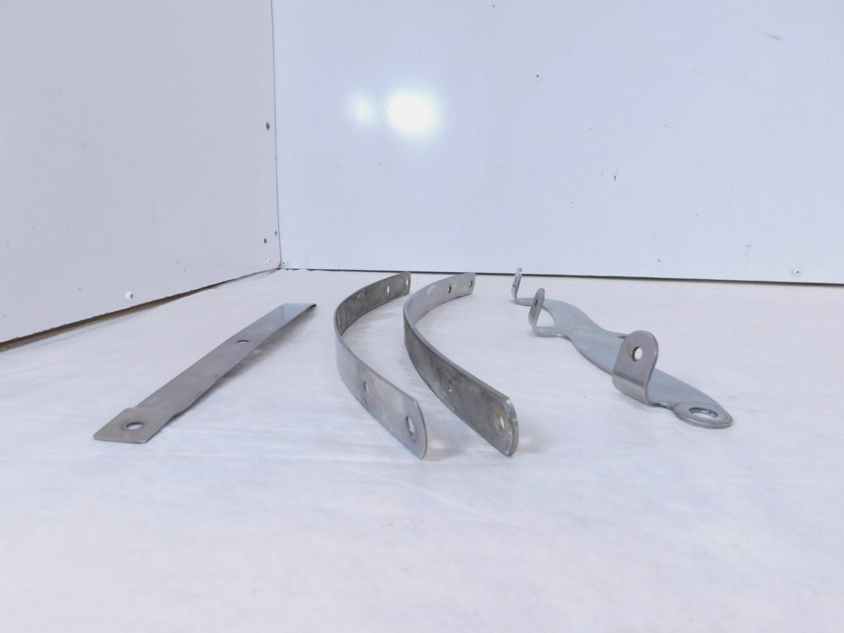Harley Davidson Softail Street Bob Front Windshield Windscreen Mount Bracket Lot - C3 Cycle