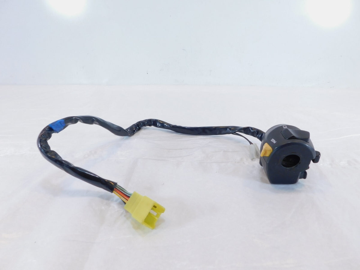 2003-2016 Suzuki Burgman 400 AN400 Front Left Handlebar Turn Signal Light Switch - C3 Cycle