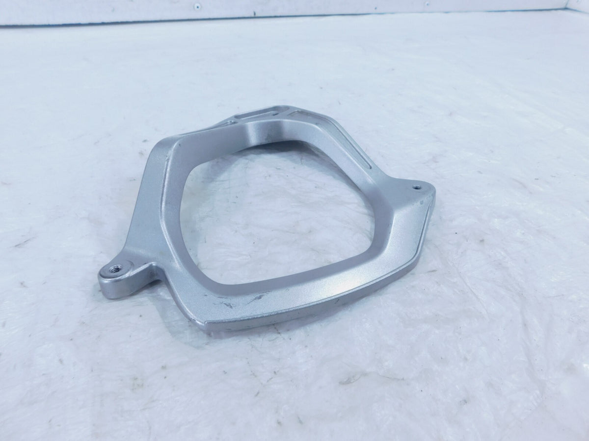 2019-2020 Yamaha Niken GT MTX9 MXT850 Front Left Wheel Fender Outer Bracket Stay - C3 Cycle