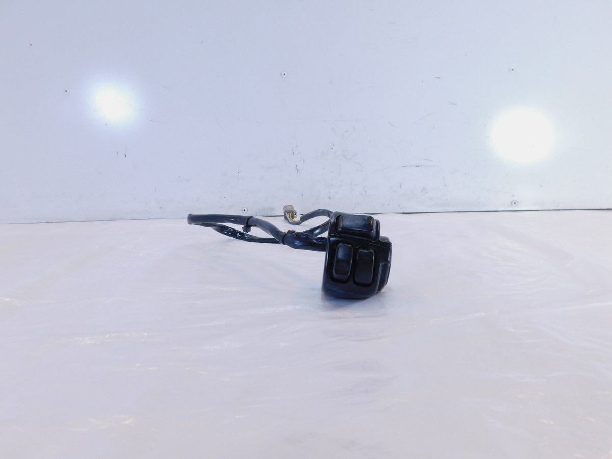 Harley Davidson Softail Dyna Sportster Left Handlebar Horn Turn Signal Switches - C3 Cycle