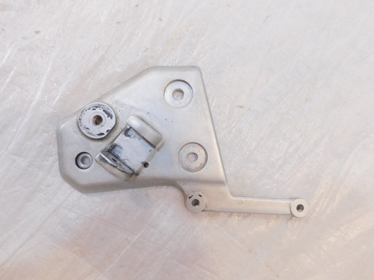 2007-2012 Triumph Tiger 1050 SE Front Left Footrest Foot Peg Mount Bracket Stay - C3 Cycle