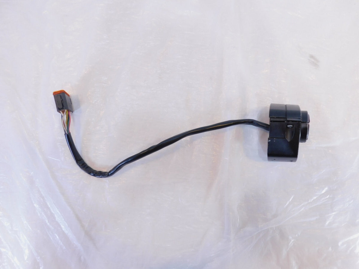 Harley Davidson EVO Electra & Tour Glide High Beam Horn & Radio Left Switches - C3 Cycle