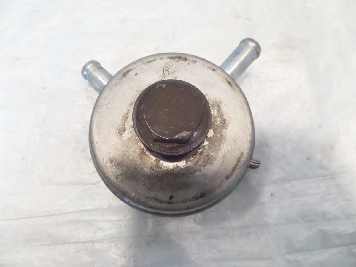 Yamaha YZFR6 YZF R6 FZ6 FZ-6 FZ6R Engine Motor Oil Cooler & Mount Bolt Assembly - C3 Cycle