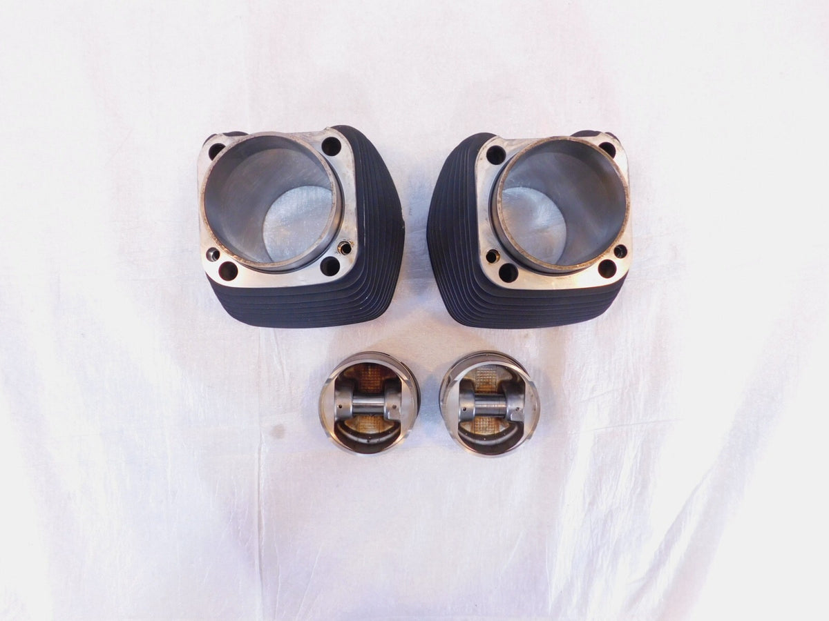 Harley Davidson Twin Cam Touring Dyna & Softail Engine Pistons & Black Cylinders - C3 Cycle