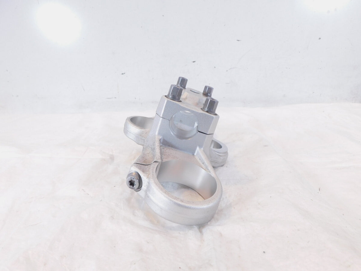 2019-2023 BMW F 900 R F900R Front Suspension Triple Tree Upper Fork Cross Brace - C3 Cycle