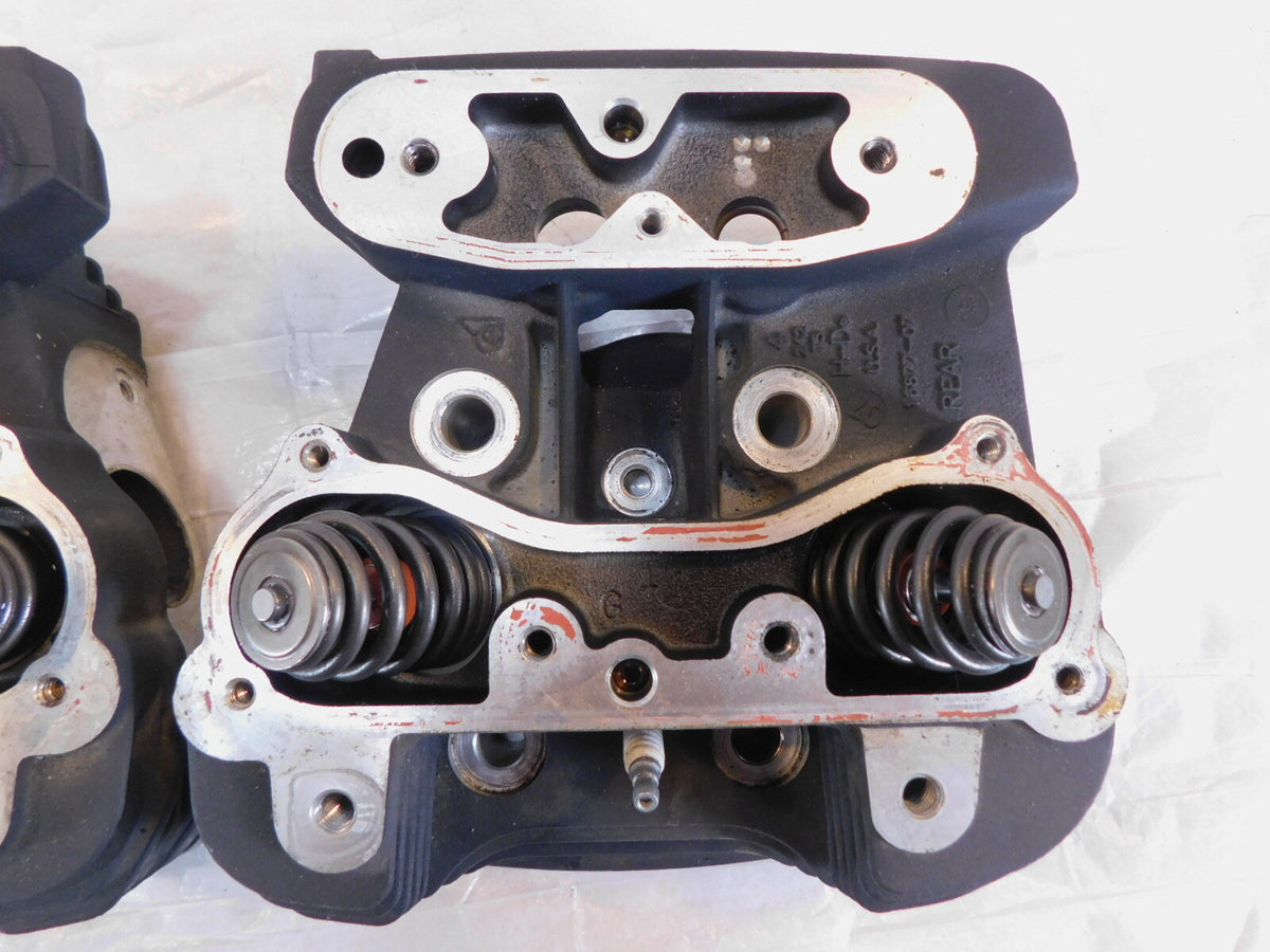 2009-2010 Buell XB XB12 Firebolt Lighting Ulysses Black Cylinder Heads w/ Valves - C3 Cycle