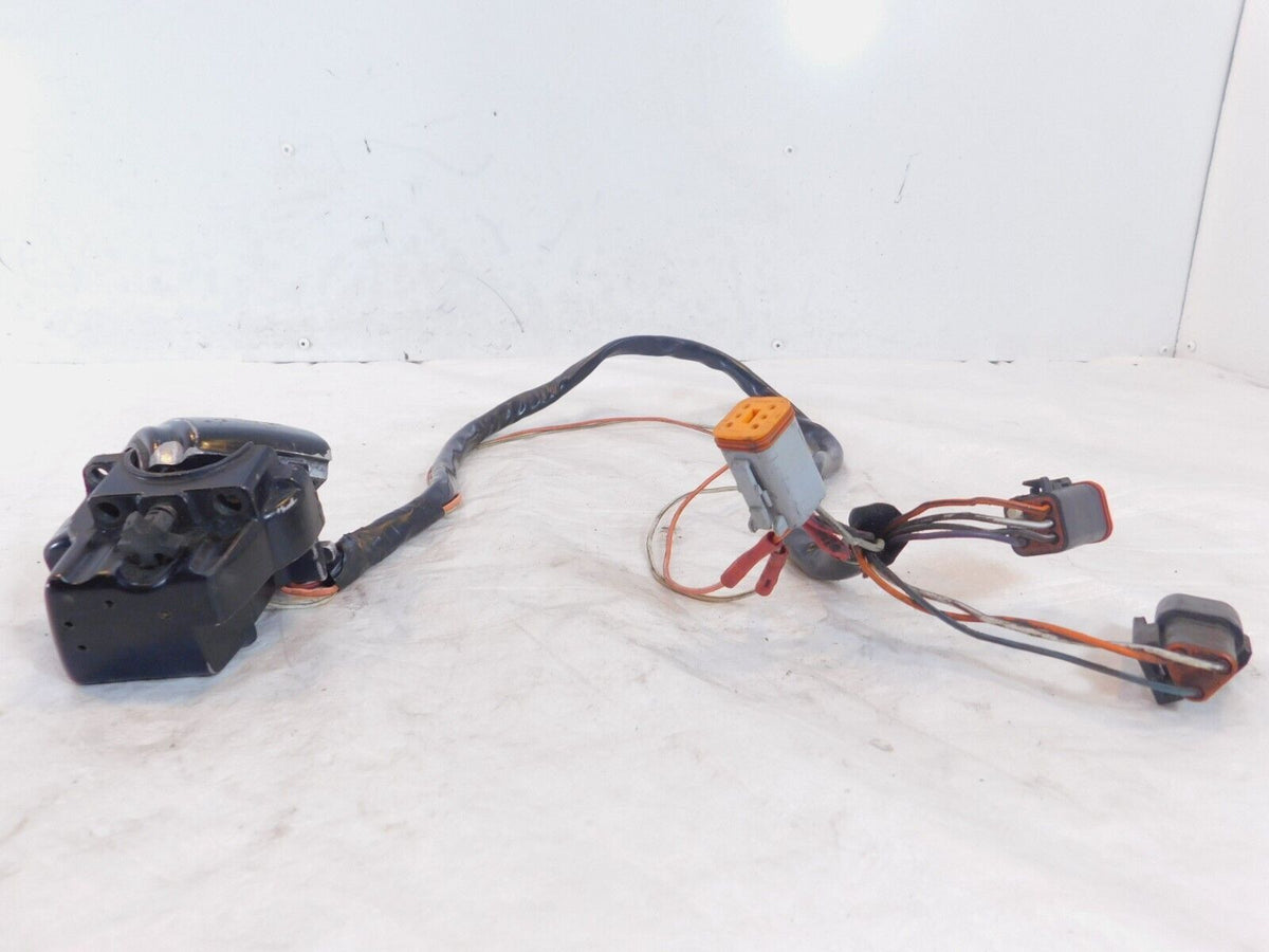 Harley Road & Electra Glide Ultra Right Handlebar Cruise Control Switch Housing - C3 Cycle