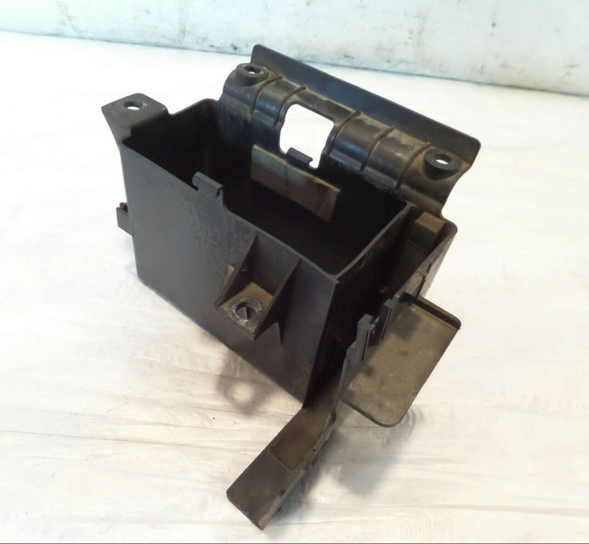Yamaha V-Star 1300 XVS1300 Deluxe Tourer Stryker Battery Storage Box Tray Holder - C3 Cycle