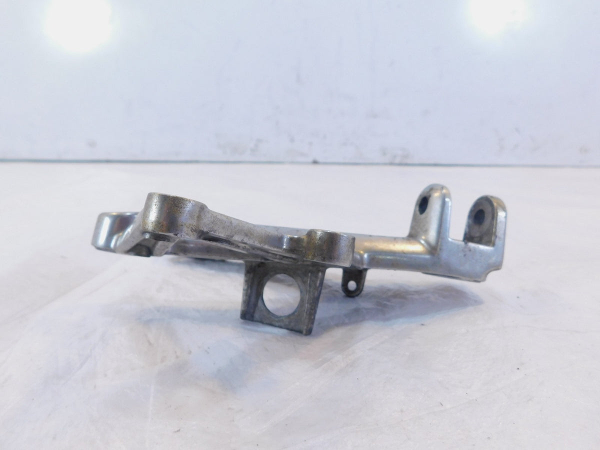 06-17 Triumph Daytona 675R Right Footpeg Footrest Mount Bracket Control Plate - C3 Cycle