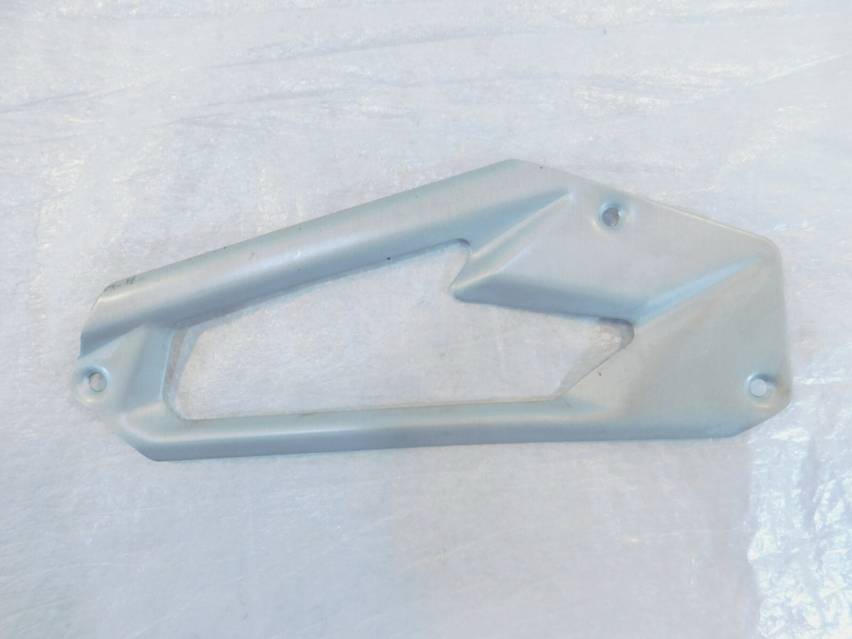 2016 16 Kawasaki Z800 ABS ZR800 Right Side Foot Peg Pedal Mount Bracket Cover - C3 Cycle