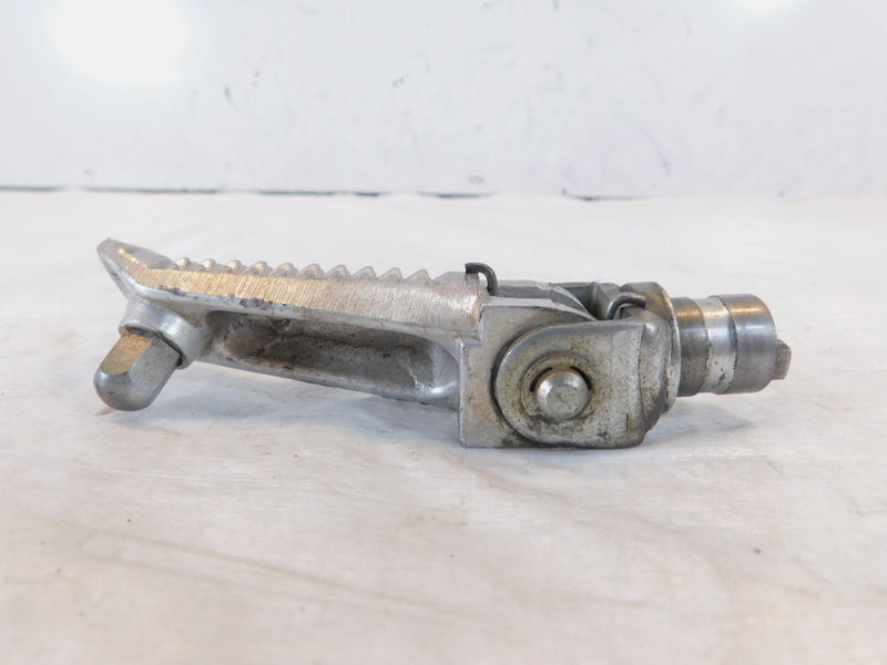 00-05 Suzuki GSX-R600 GSX-R750 GSX-R1000 Front Driver Left Side Footpeg Footrest