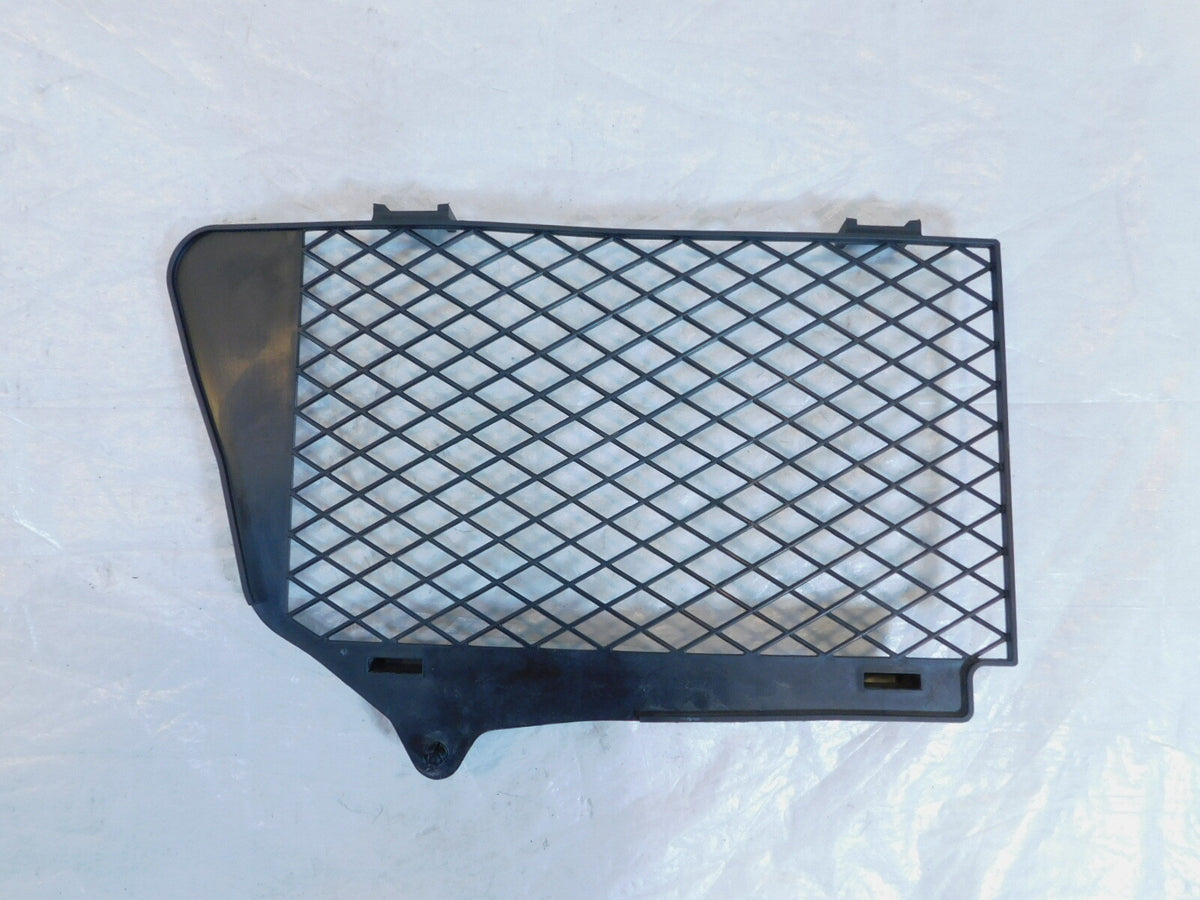 2001-2005 Honda GL1800 Goldwing 1800 Left Radiator Cover Fairing Cowling Grill