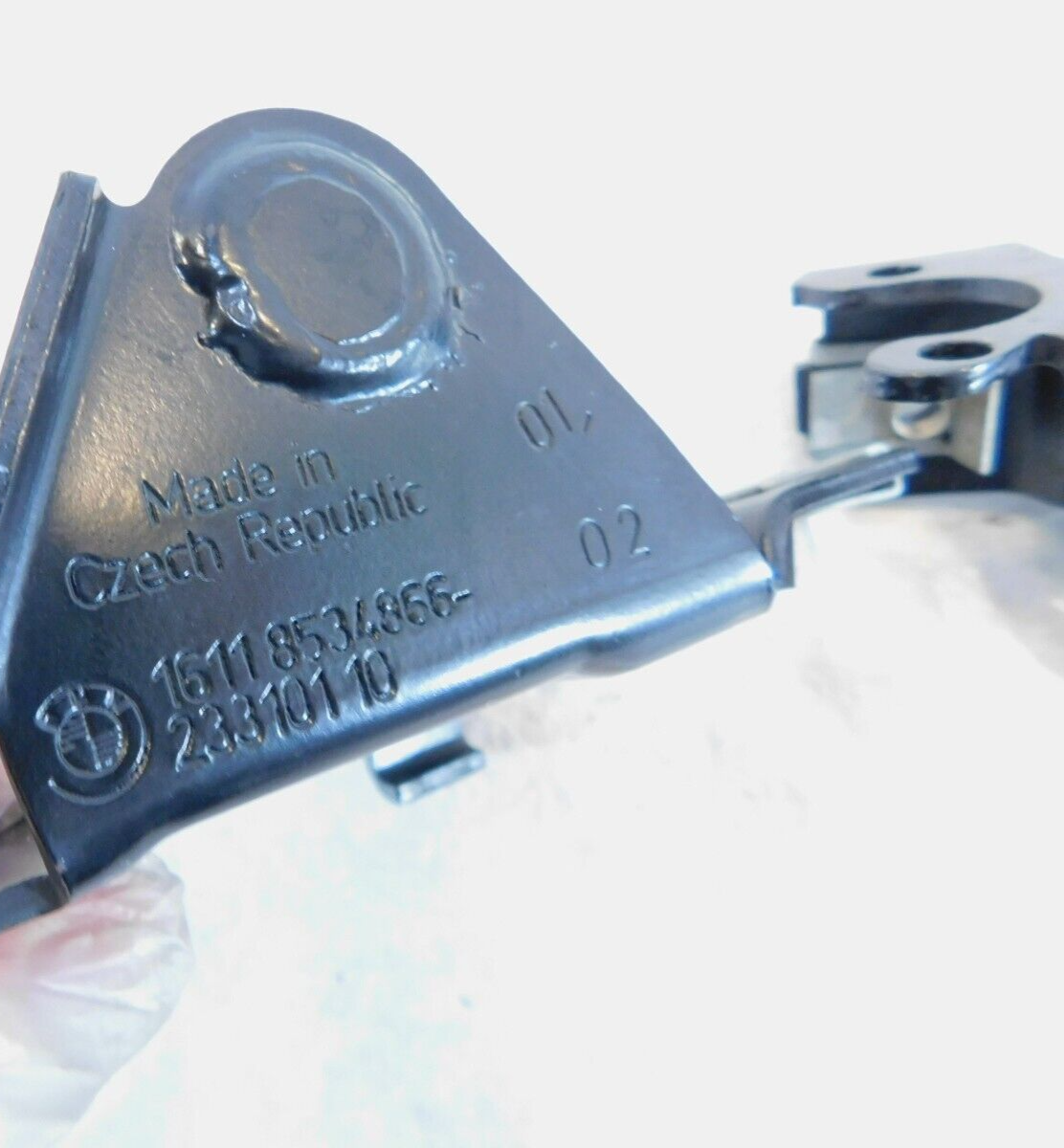 BMW R1200GS R1200RT R1250GS R1250RT Front Gas Petrol Fuel Tank Bracket Mounts - C3 Cycle