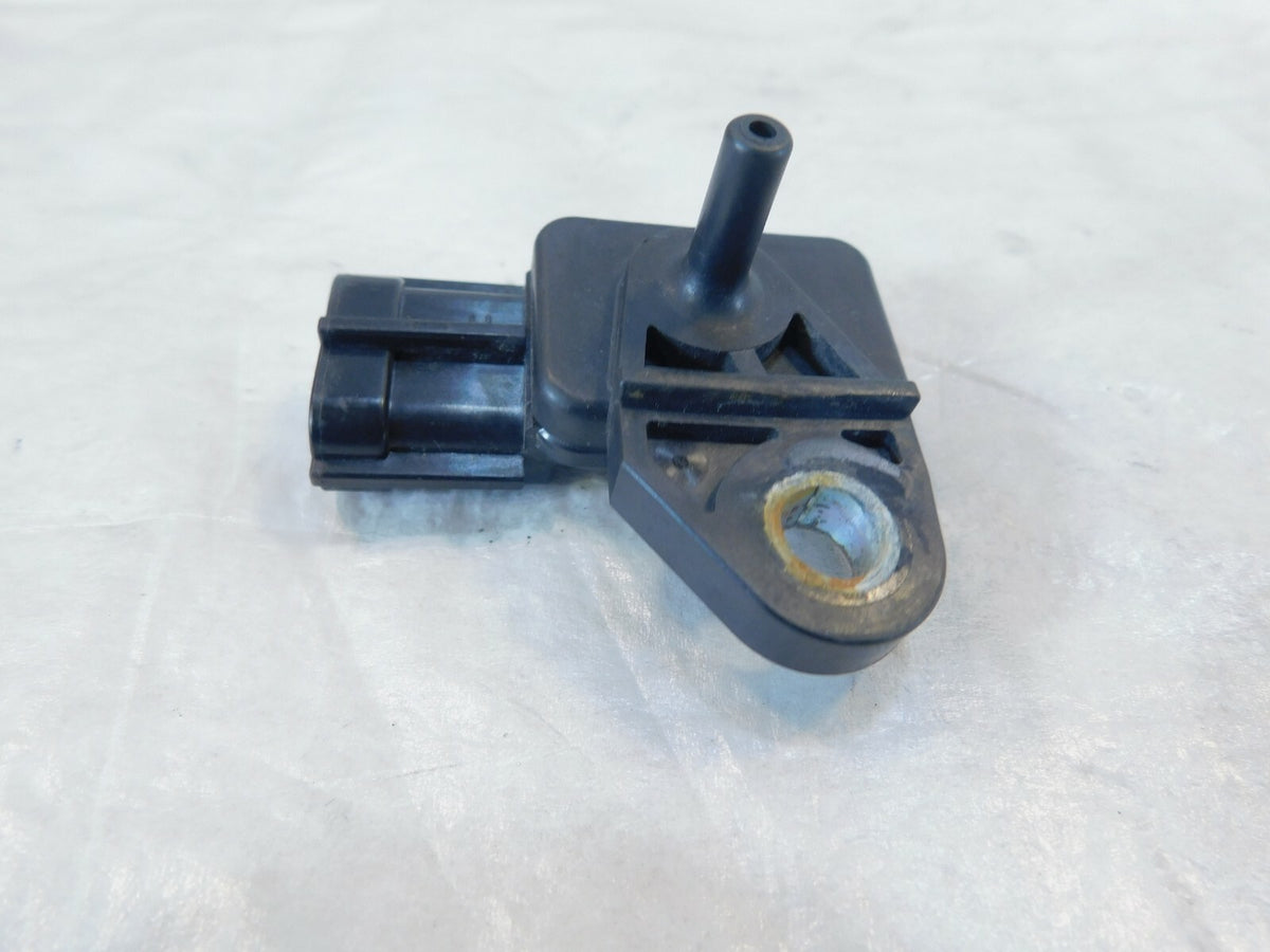 Kawasaki Ninja ZX6R ZX10R ZX14 650 Vulcan 900 1500 1600 Air Flow Pressure Sensor