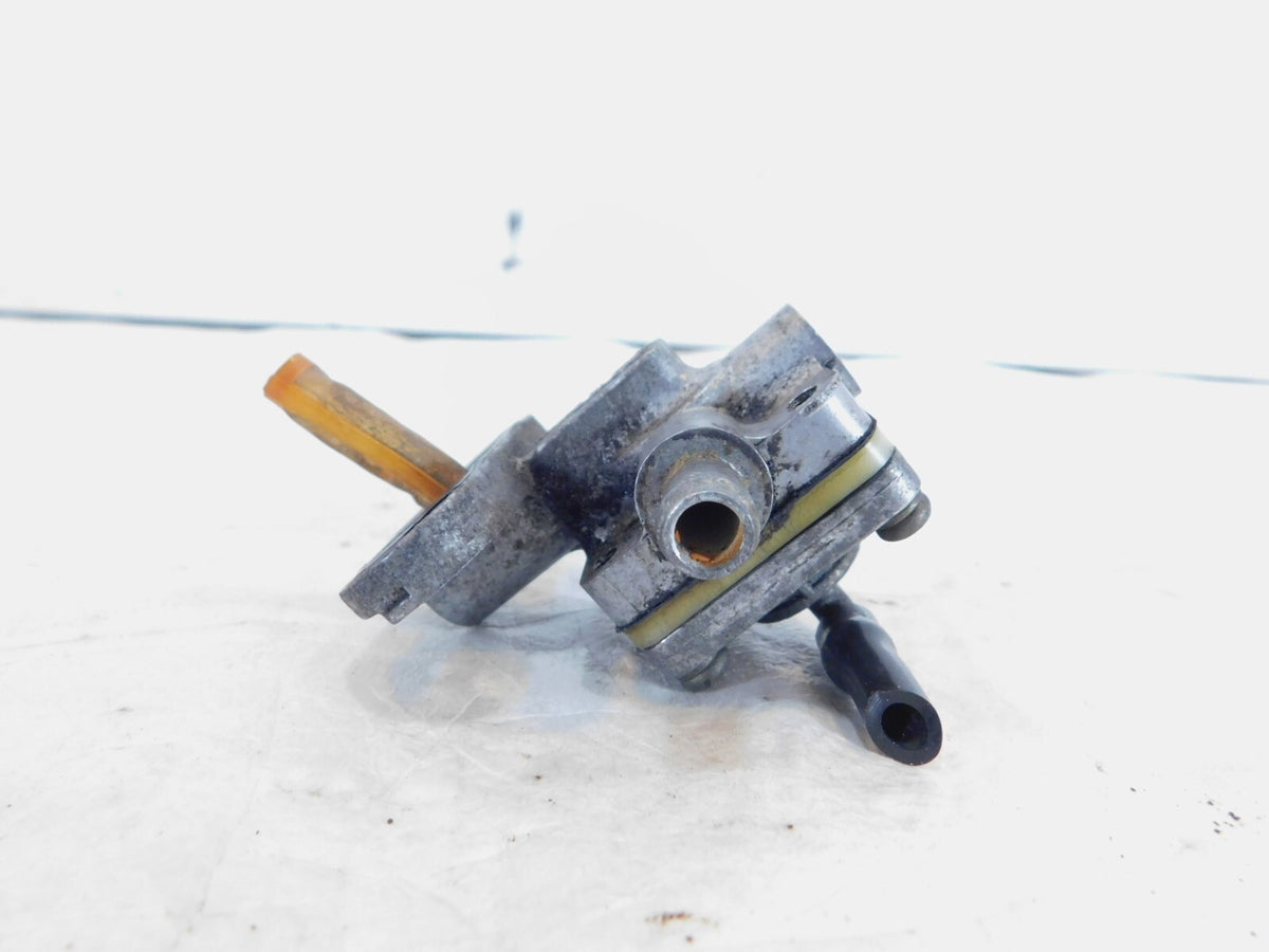 01-04 Suzuki VL800 Intruder Volusia 800 Gas Petrol Fuel Tank Valve Cock Petcock - C3 Cycle