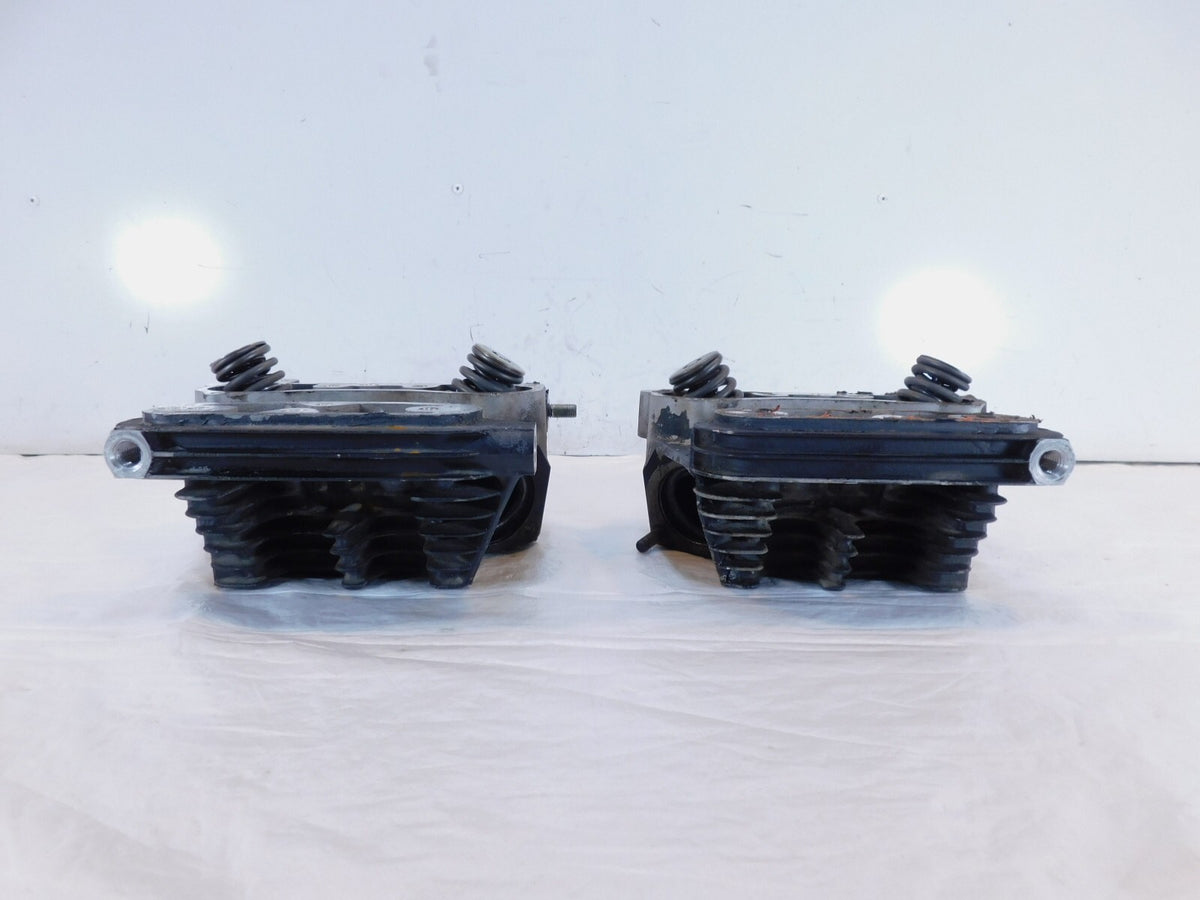 Harley Davidson Sportster 883 Engine Motor Cylinder Heads Springs & Valves - C3 Cycle